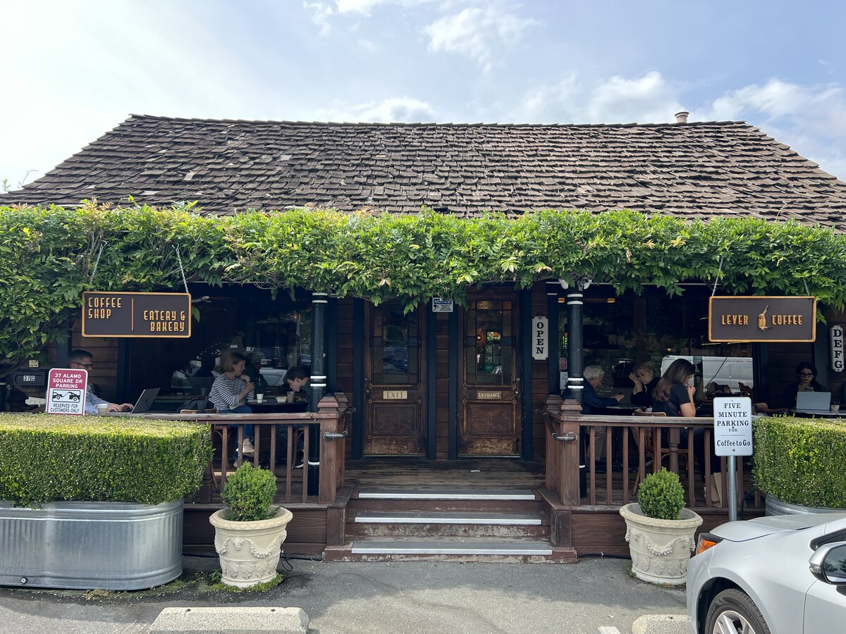 Lever Coffee — Alamo